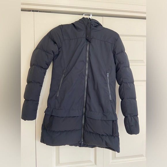 lululemon athletica Jackets & Blazers - LULULEMON COAT
